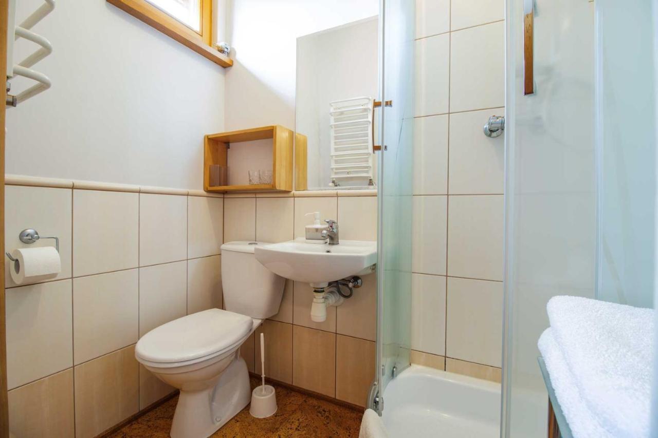 Wisniowy Sad Guest House Bialowieza Bagian luar foto