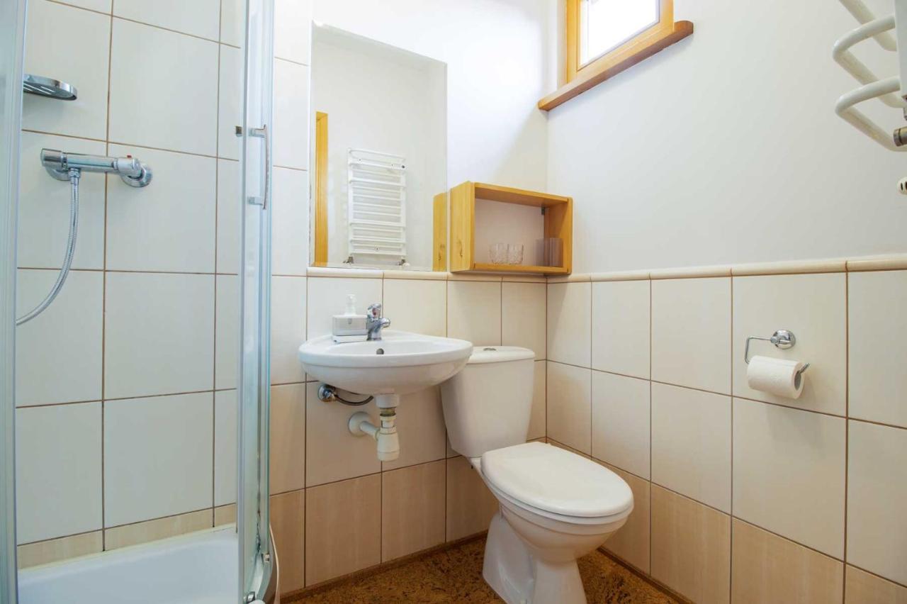 Wisniowy Sad Guest House Bialowieza Bagian luar foto