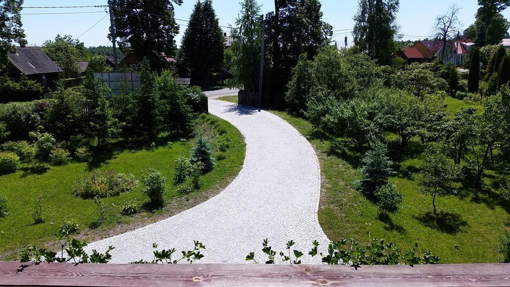 Wisniowy Sad Guest House Bialowieza Bagian luar foto