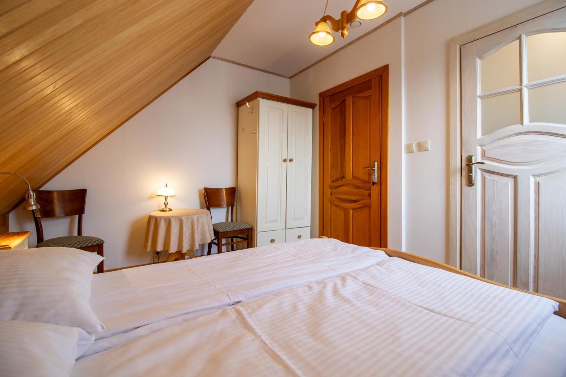 Wisniowy Sad Guest House Bialowieza Bagian luar foto
