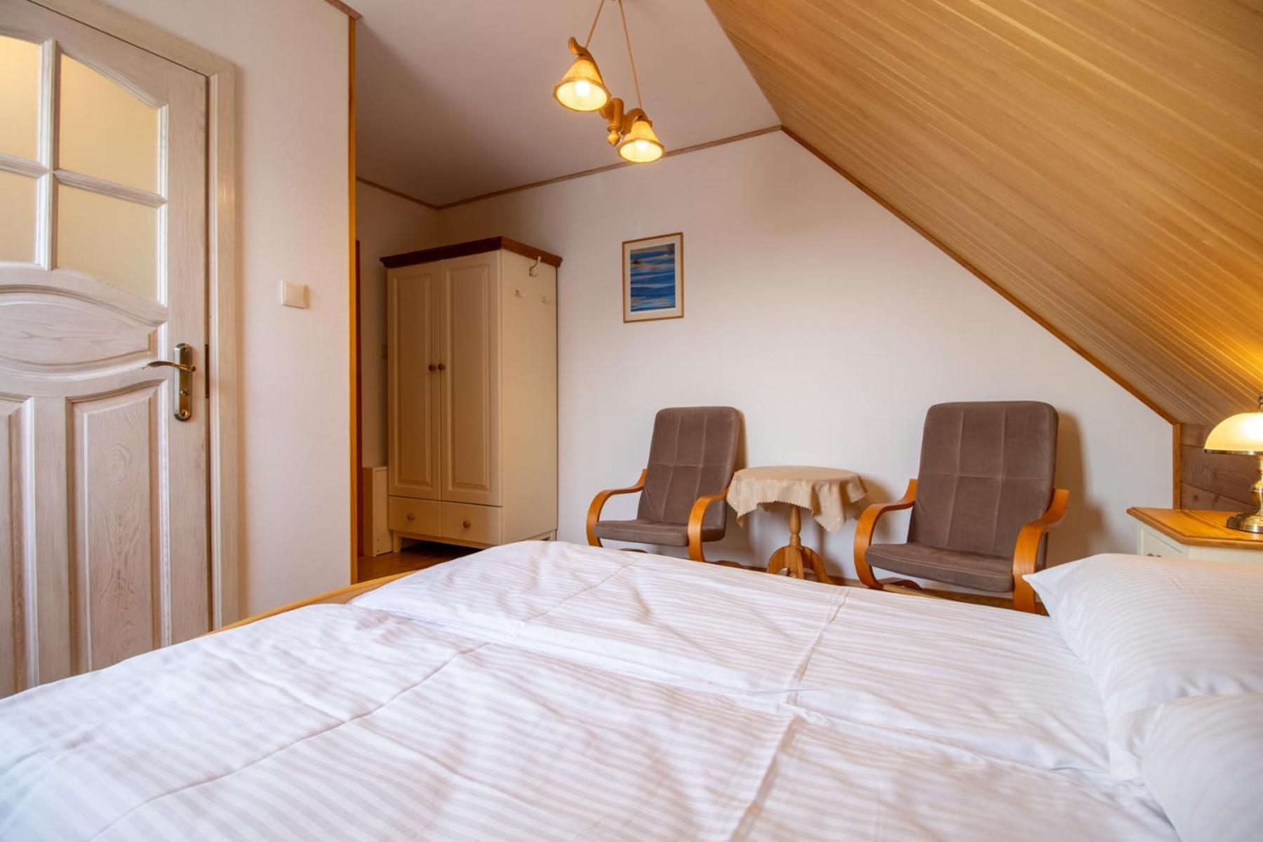 Wisniowy Sad Guest House Bialowieza Bagian luar foto