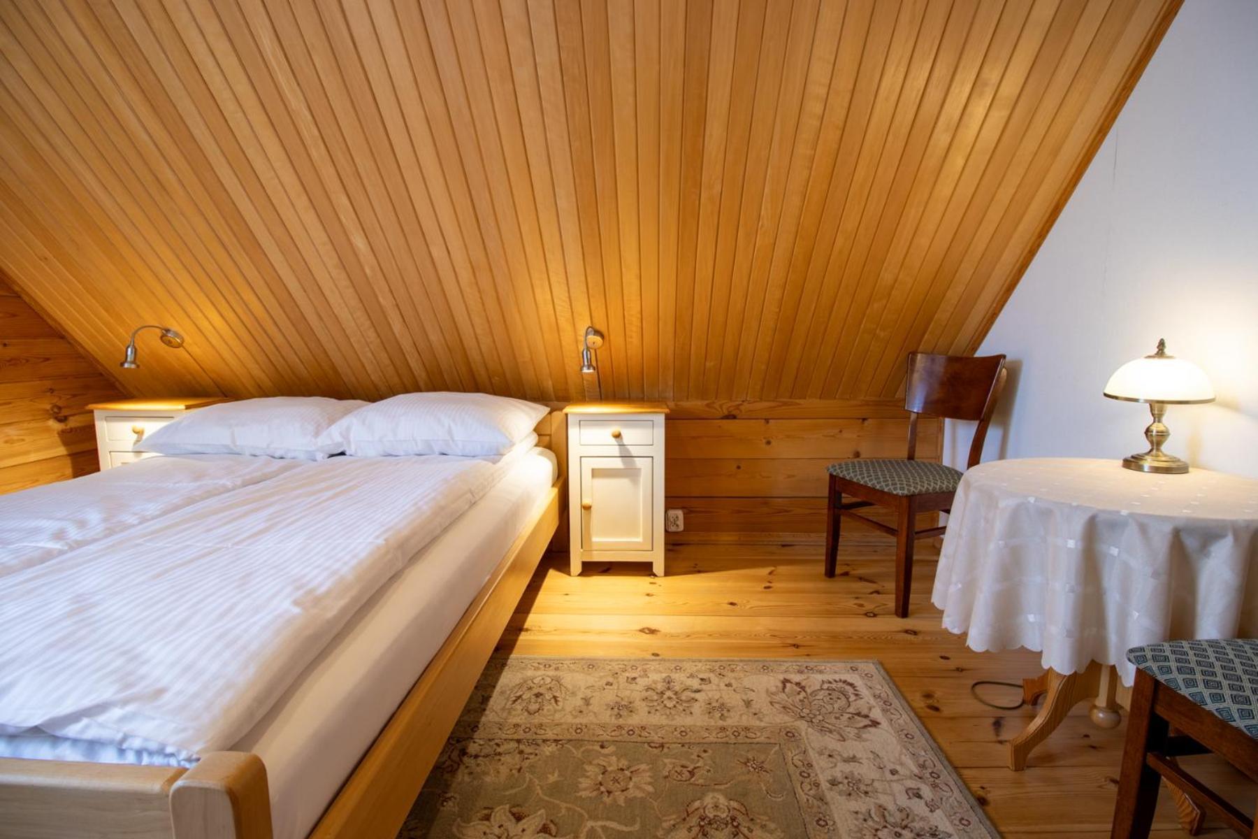 Wisniowy Sad Guest House Bialowieza Bagian luar foto